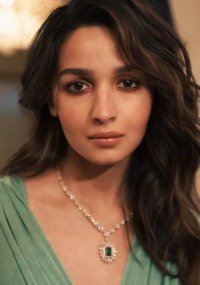 alia bhatt_teluguvox 4